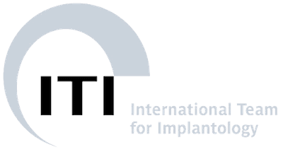 international team for implantlogy logo
